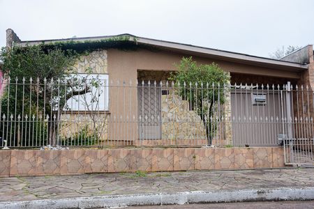 Fachada de casa para alugar com 2 quartos, 180m² em Vila Princesa Izabel, Cachoeirinha