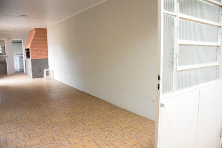 Casa para alugar com 180m², 2 quartos e 3 vagas Casa para alugar com 180m², 2 quartos e 3 vagasÁrea- Churrasqueira