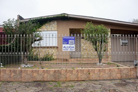 Casa para alugar com 180m², 2 quartos e 3 vagas Casa para alugar com 180m², 2 quartos e 3 vagasFachada e placa