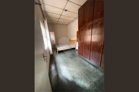 Casa à venda com 173m², 3 quartos e 2 vagas