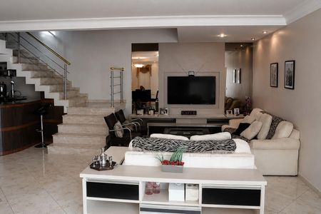 Casa à venda com 423m², 3 quartos e 6 vagas