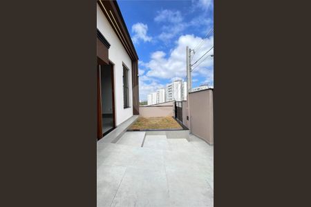 Casa à venda com 3 quartos, 245m² em Vila Rio Branco, Jundiaí