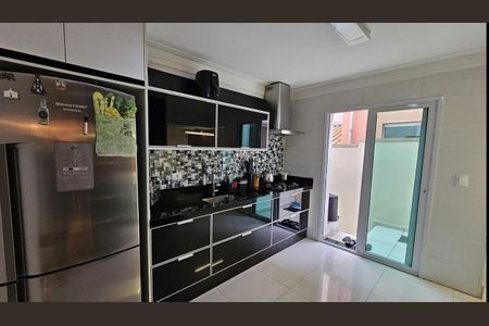 Casa à venda com 2 quartos, 165m² em Jardim Sao Caetano, São Caetano do Sul