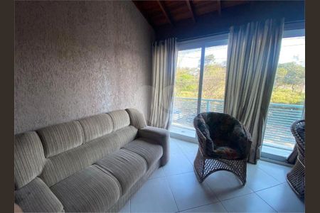 Casa à venda com 3 quartos, 210m² em Parque Sao Luiz, Jundiaí