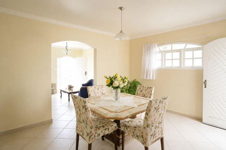 Casa à venda com 5 quartos, 400m² em Jardim Sao Caetano, São Caetano do Sul