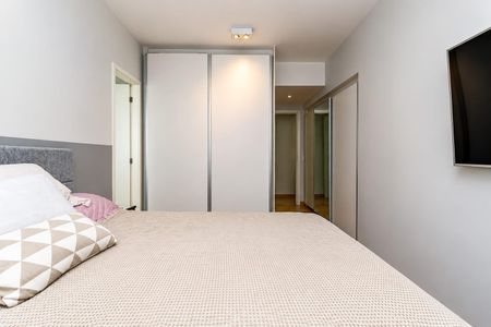 Apartamento à venda com 106m², 2 quartos e 2 vagas