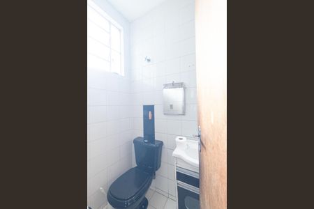 Banheiro Social de apartamento à venda com 1 quarto, 120m² em Fazendinha, Curitiba