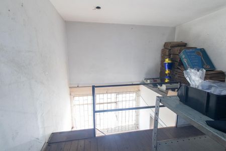 QUarto de apartamento à venda com 1 quarto, 120m² em Fazendinha, Curitiba