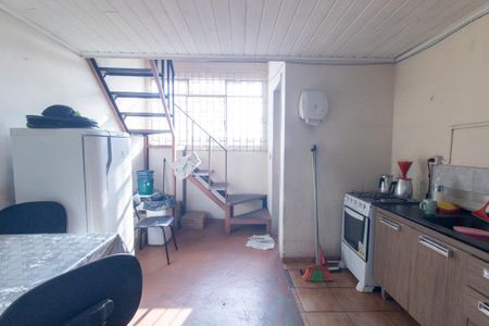 Cozinha de apartamento à venda com 1 quarto, 120m² em Fazendinha, Curitiba