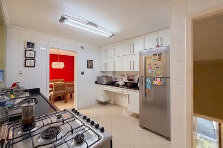 Cozinha de casa à venda com 3 quartos, 200m² em Paraíso, São Paulo