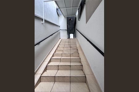 Casa à venda com 216m², 3 quartos e 4 vagas