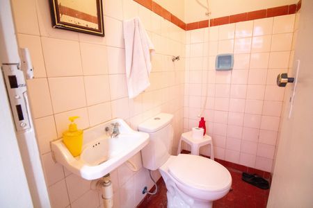 Banheiro de Serviço de casa à venda com 3 quartos, 143m² em Vila Cruzeiro, São Paulo