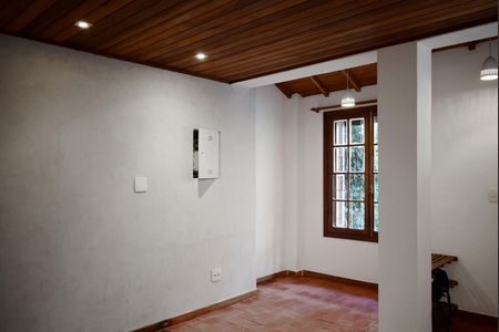 Sala de casa para alugar com 2 quartos, 98m² em Jardim Paulista, São Paulo