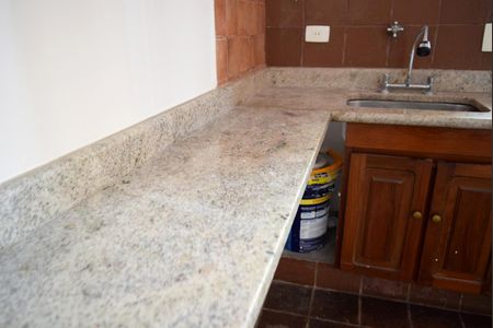 Casa para alugar com 98m², 2 quartos e 1 vagaCozinha
