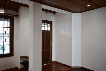 Casa para alugar com 98m², 2 quartos e 1 vagaSala