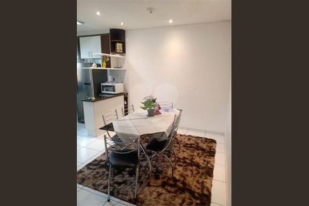 Casa à venda com 141m², 3 quartos e 2 vagas