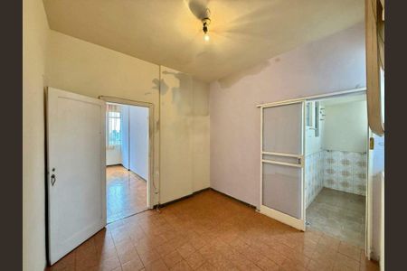 Apartamento à venda com 94m², 3 quartos e sem vaga