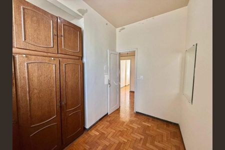 Apartamento à venda com 94m², 3 quartos e sem vaga