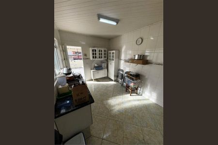 Casa à venda com 4 quartos, 197m² em Vila Vianelo, Jundiaí