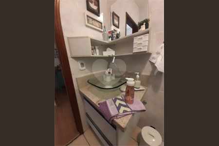 Casa à venda com 135m², 3 quartos e 2 vagas