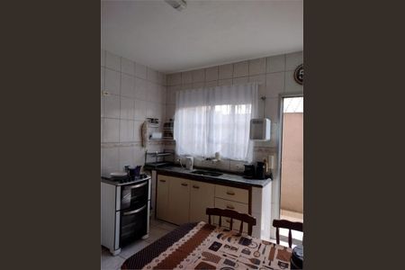 Casa à venda com 136m², 3 quartos e 2 vagas