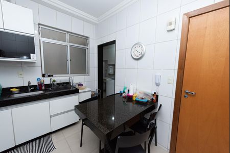 Cozinha de apartamento à venda com 3 quartos, 200m² em Eldorado, Contagem