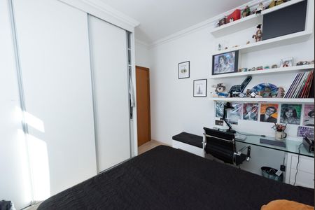Quarto 2 de apartamento à venda com 3 quartos, 200m² em Eldorado, Contagem