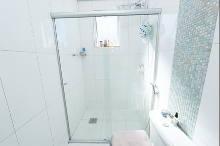 Apartamento à venda com 200m², 3 quartos e 3 vagas Apartamento à venda com 200m², 3 quartos e 3 vagasBanheiro da Suíte