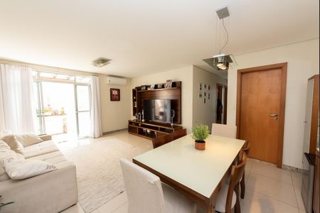 Sala de apartamento à venda com 3 quartos, 200m² em Eldorado, Contagem