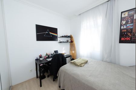 Apartamento à venda com 200m², 3 quartos e 3 vagas Apartamento à venda com 200m², 3 quartos e 3 vagasQuarto 3