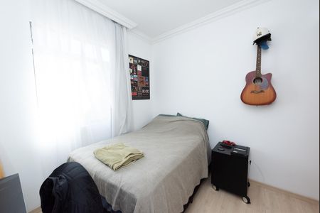 Apartamento à venda com 200m², 3 quartos e 3 vagas Apartamento à venda com 200m², 3 quartos e 3 vagasQuarto 3