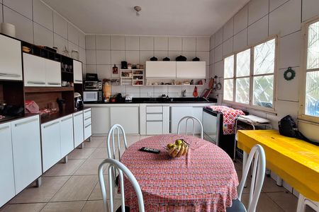 Cozinha de casa à venda com 4 quartos, 110m² em Fonseca, Niterói