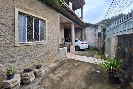 Casa à venda com 110m², 4 quartos e 4 vagas Casa à venda com 110m², 4 quartos e 4 vagasQuintal