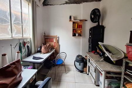 Casa à venda com 110m², 4 quartos e 4 vagas Casa à venda com 110m², 4 quartos e 4 vagasQuarto 1