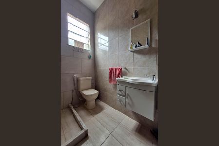 Casa à venda com 110m², 4 quartos e 4 vagas Casa à venda com 110m², 4 quartos e 4 vagasBanheiro da Suíte 1