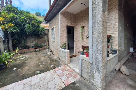 Casa à venda com 110m², 4 quartos e 4 vagas Casa à venda com 110m², 4 quartos e 4 vagasQuintal