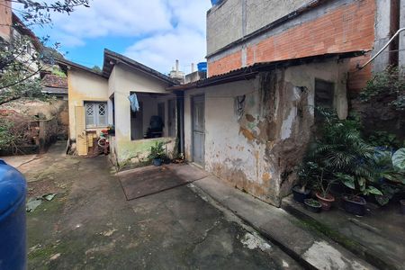 Casa à venda com 110m², 4 quartos e 4 vagas Casa à venda com 110m², 4 quartos e 4 vagasAnexo