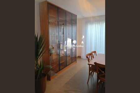 Casa de condomínio à venda com 167m², 3 quartos e 2 vagas