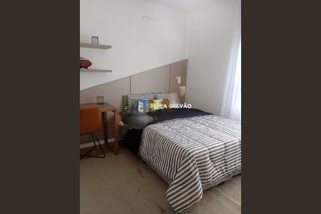 Casa de condomínio à venda com 167m², 3 quartos e 2 vagas
