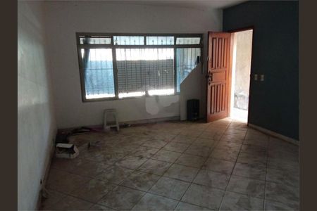 Casa à venda com 3 quartos, 210m² em Vila Santa Catarina, São Paulo