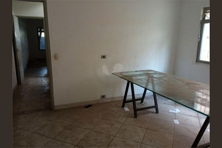 Casa à venda com 3 quartos, 210m² em Vila Santa Catarina, São Paulo