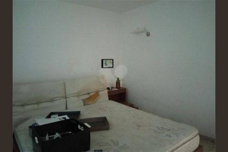 Casa à venda com 3 quartos, 210m² em Vila Santa Catarina, São Paulo