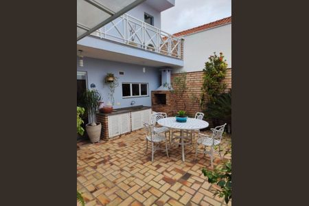 Casa à venda com 3 quartos, 220m² em Jardim Bonfiglioli, São Paulo