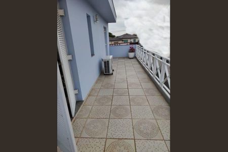 Casa à venda com 3 quartos, 220m² em Jardim Bonfiglioli, São Paulo