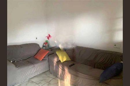 Casa à venda com 145m², 2 quartos e 2 vagas