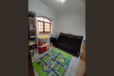 Casa à venda com 110m², 3 quartos e 5 vagas