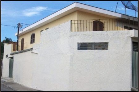 Casa à venda com 3 quartos, 222m² em Vila Nova Galvão, São Paulo