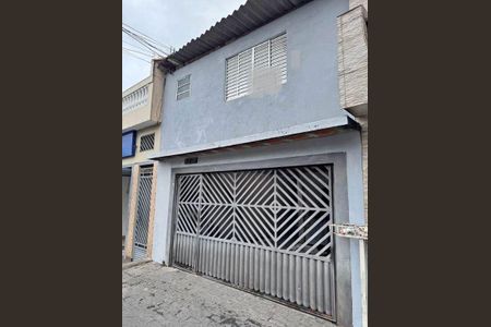Casa à venda com 105m², 2 quartos e 2 vagas
