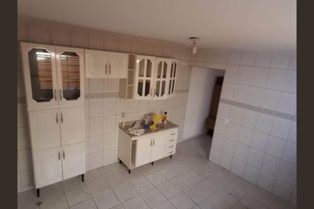 Casa à venda com 2 quartos, 105m² em Helena Maria, Osasco