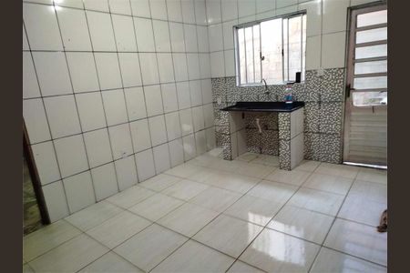 Casa à venda com 120m², 2 quartos e 3 vagas